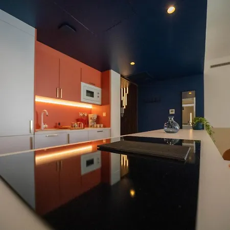 Roma Divine Cinéma Et Jardin