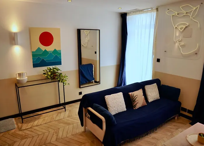 Roma Divine Cinema Et Jardin *